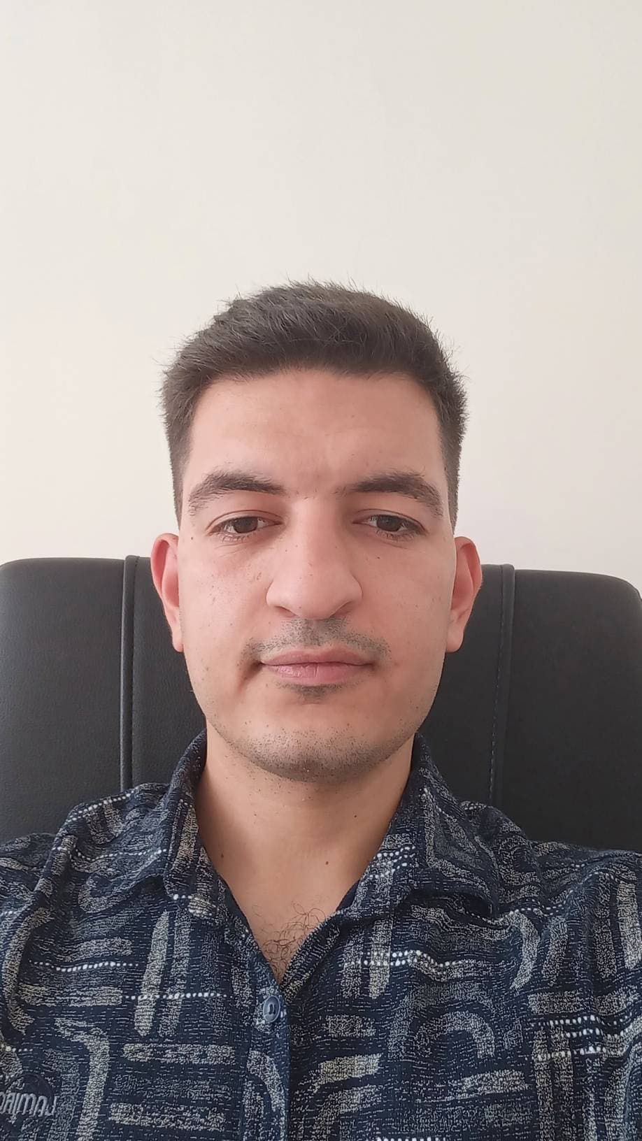 Armin Esmaeili profile